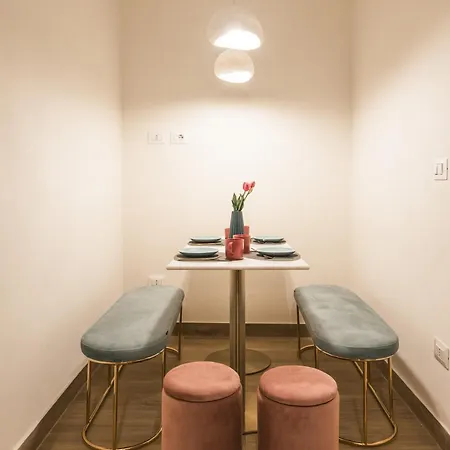 C3 Class Apartment, 2 Da Letto, 2 Bagni, Giardino Distante 15 Minuti A Piedi Da Fontana Di Trevi Rome