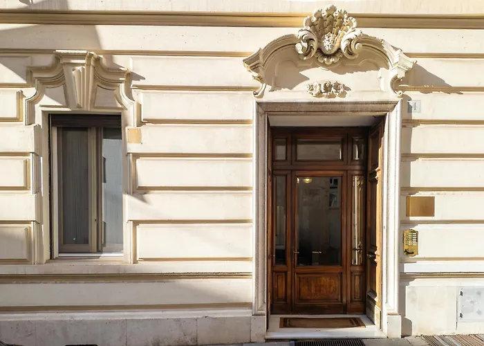 C3 Class Apartment, 2 Da Letto, 2 Bagni, Giardino Distante 15 Minuti A Piedi Da Fontana Di Trevi Апартаменты Рим